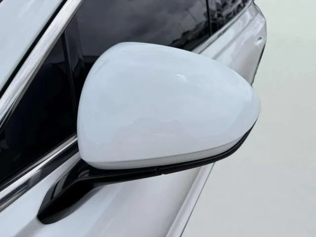 Genesis G80 photo 14