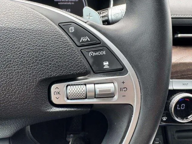 Genesis G80 photo 30