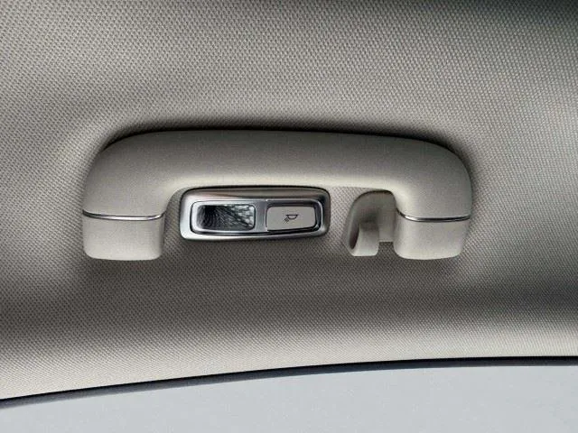 Genesis G80 photo 42