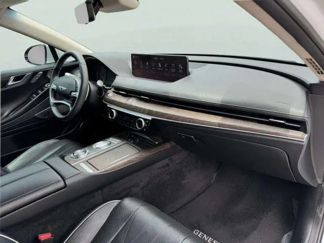 Genesis G80 photo 57