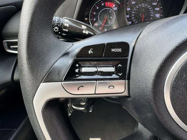 Hyundai Elantra photo 28