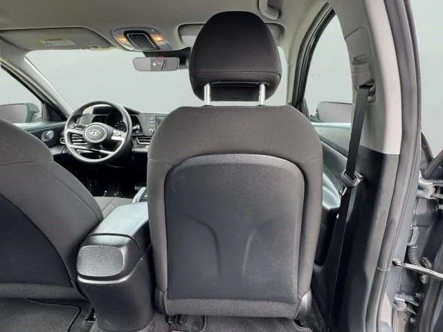 Hyundai Elantra photo 52
