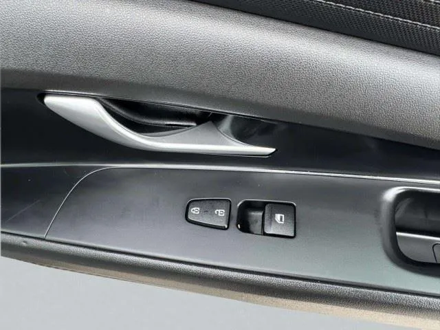 Hyundai Elantra photo 55