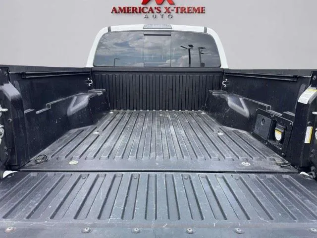 Toyota Tacoma photo 59