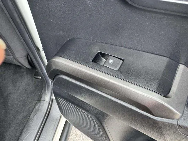 Toyota Tacoma photo 46