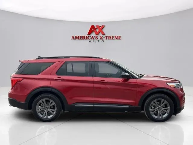 Ford Explorer photo 7