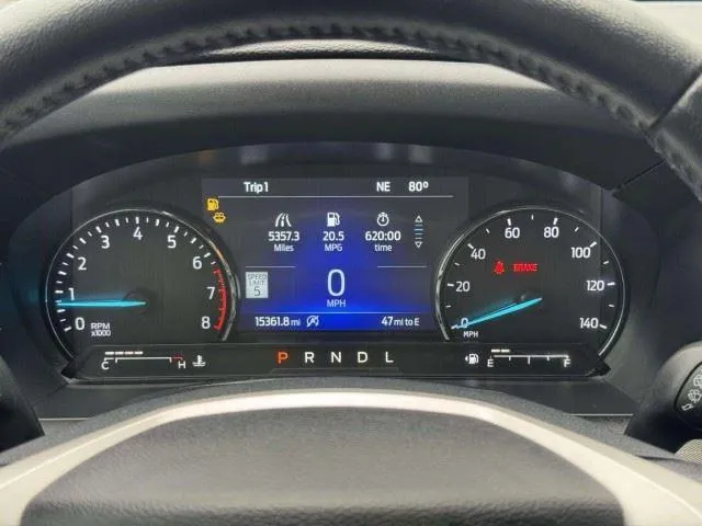 Ford Explorer photo 24