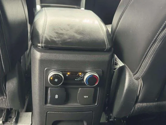 Ford Explorer photo 43