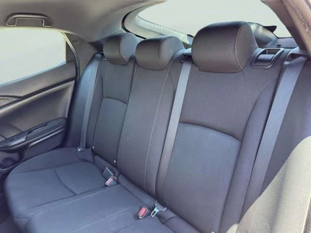 Honda Civic photo 40