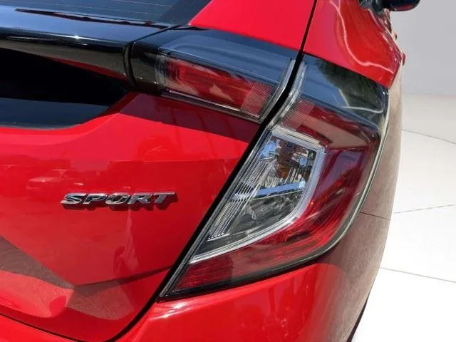 Honda Civic photo 17