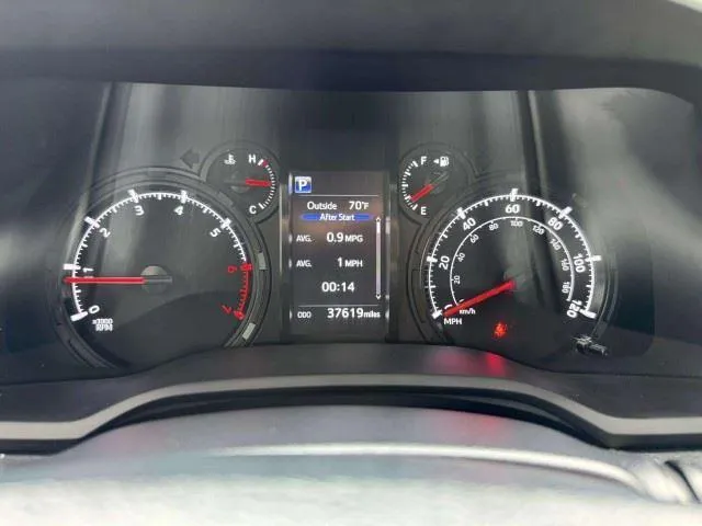 Toyota 4Runner photo 28