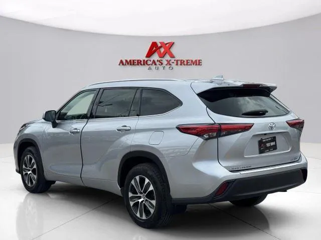 More photos of 2021 Toyota Highlander XLE at America's Xtreme Auto Sales & Auto Repair | Luxury Used Cars & Trucks Dealership, TX