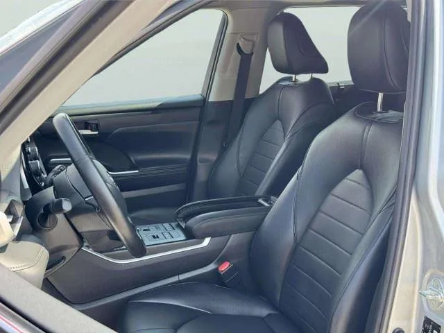 Toyota Highlander photo 20