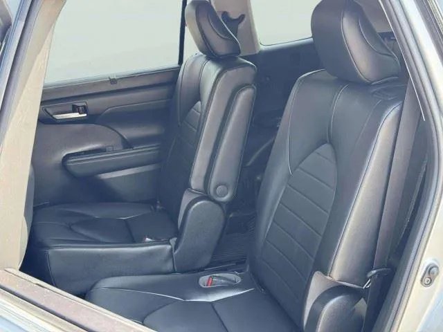 Toyota Highlander photo 39