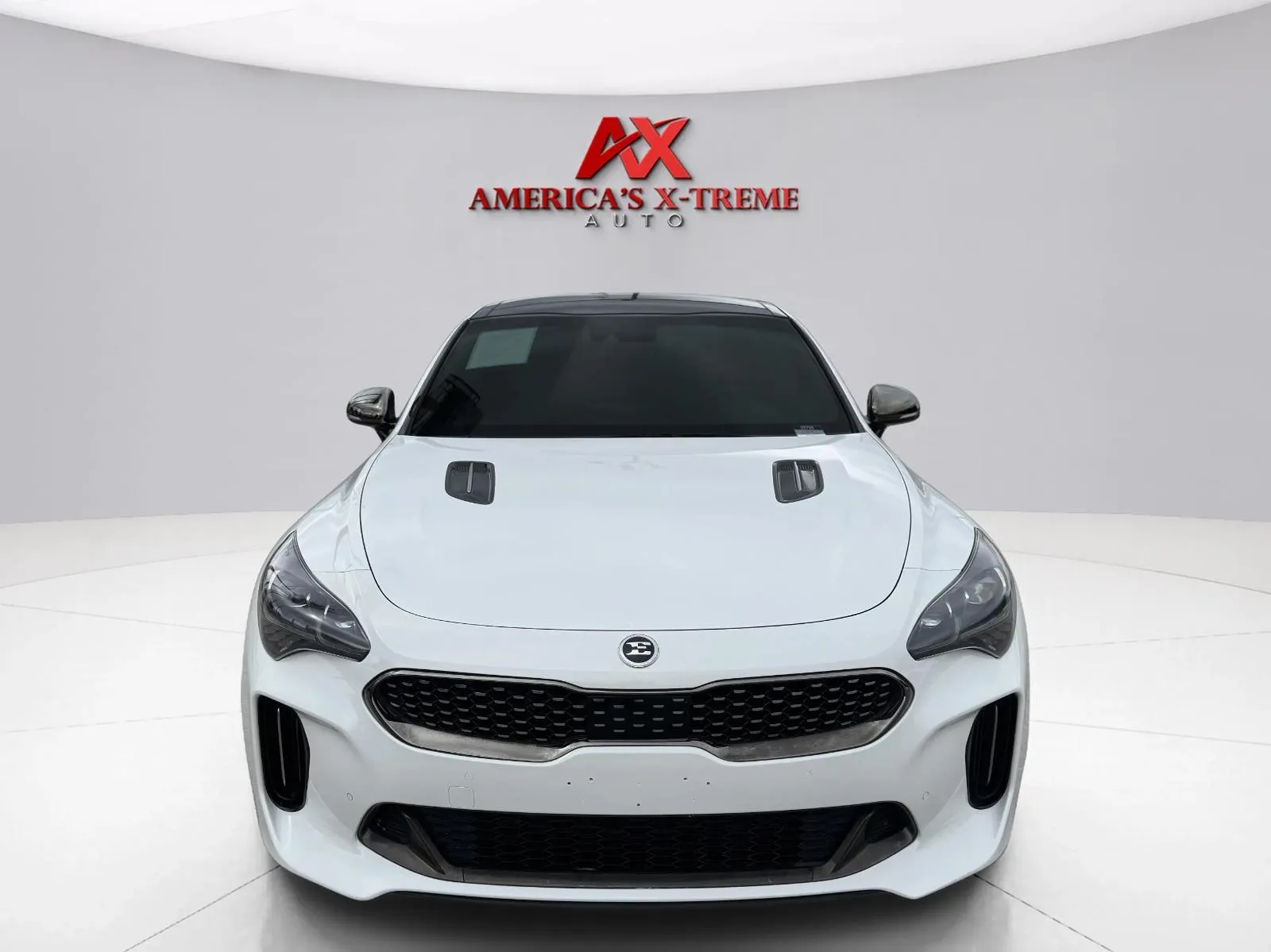 Kia Stinger photo 9