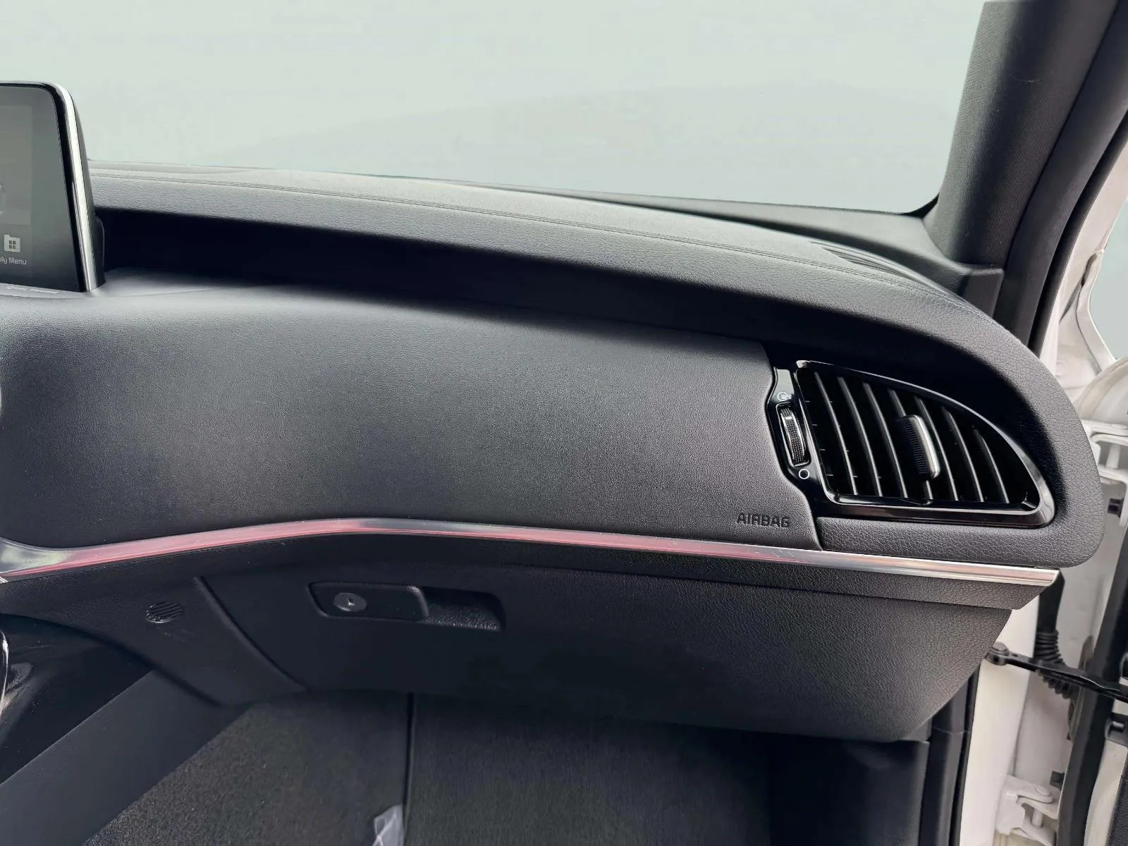 Kia Stinger photo 42