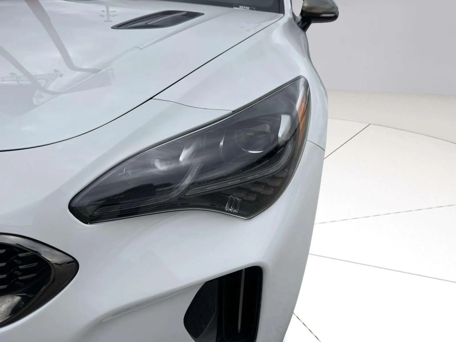 Kia Stinger photo 55