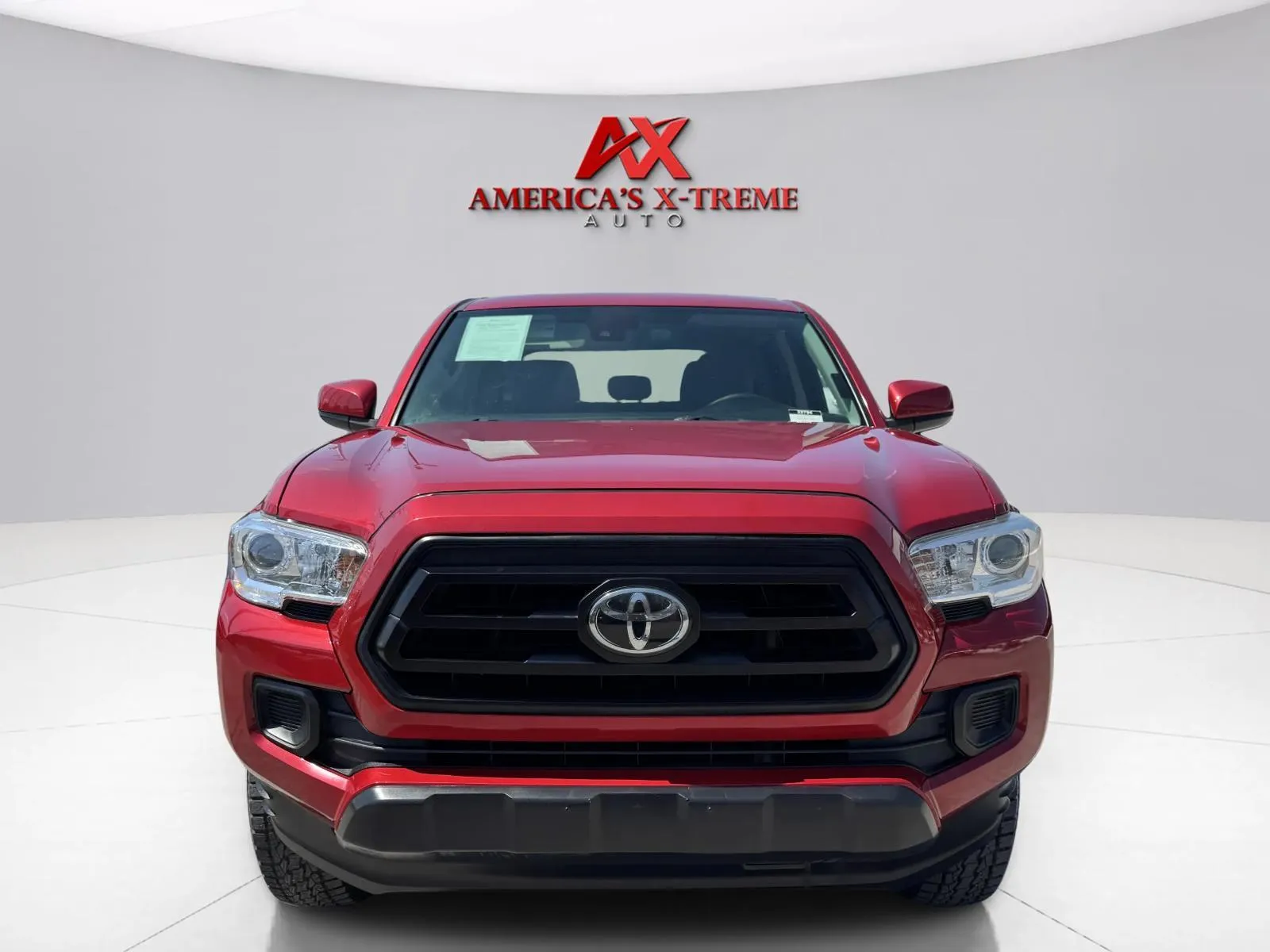 Toyota Tacoma photo 9