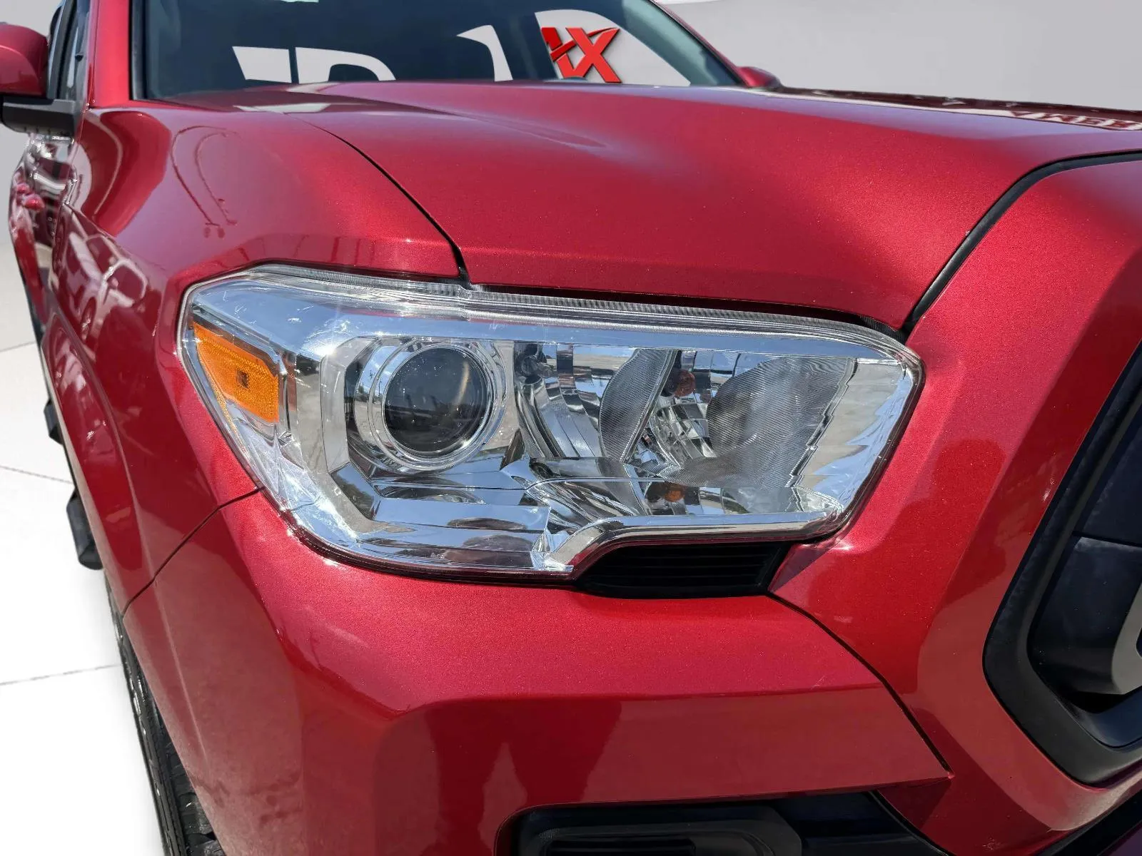 Toyota Tacoma photo 11