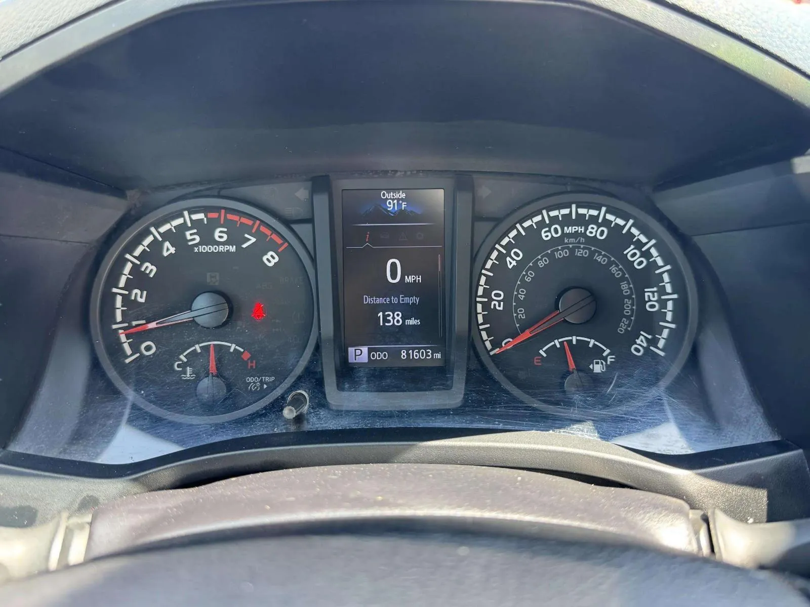 Toyota Tacoma photo 27