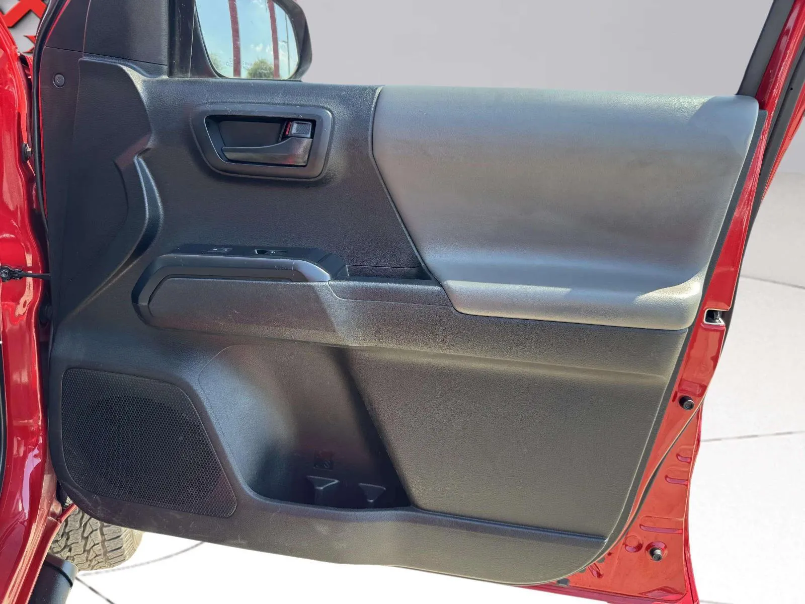 Toyota Tacoma photo 53