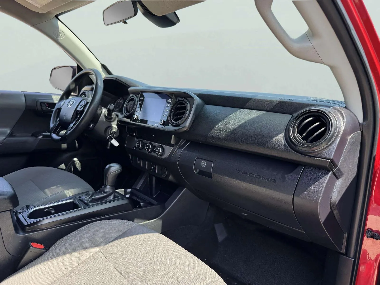 Toyota Tacoma photo 56