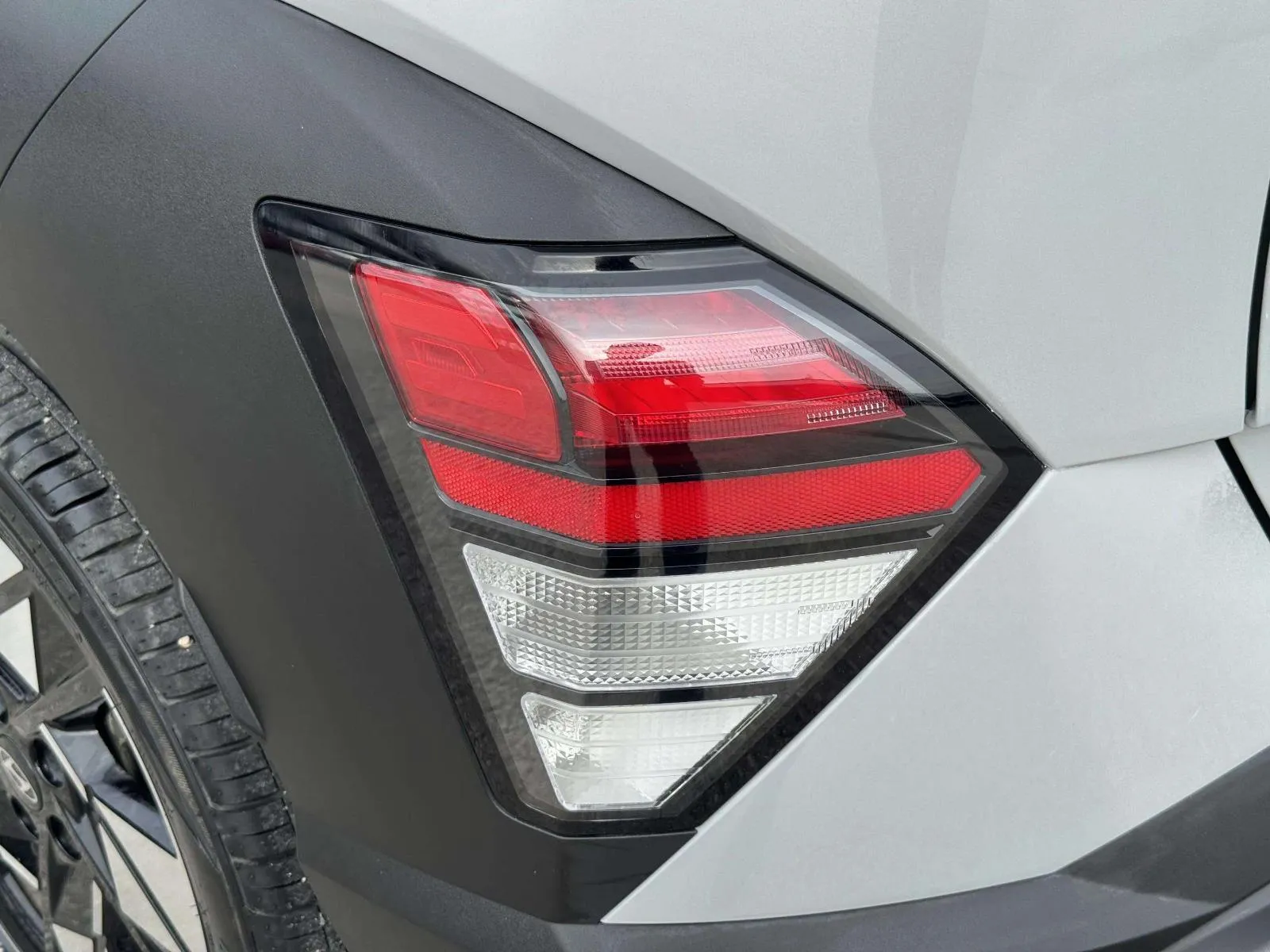 Hyundai Kona photo 17