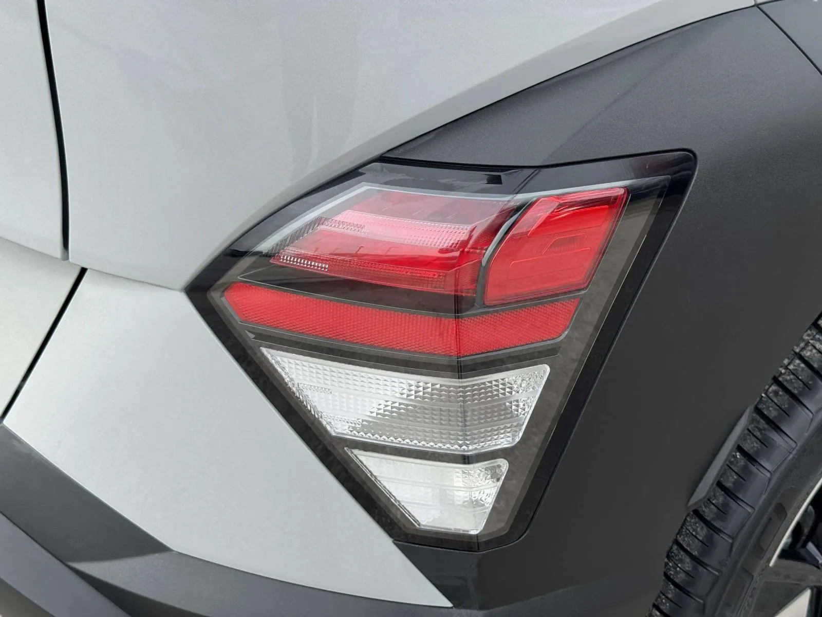 Hyundai Kona photo 19