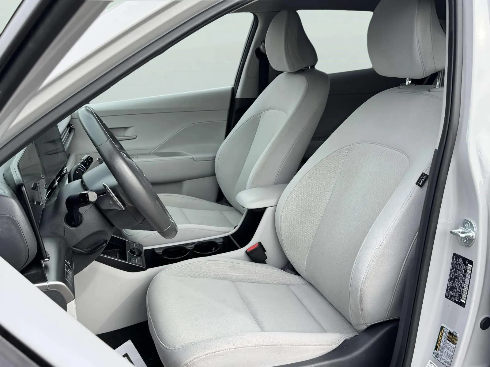 Hyundai Kona photo 23