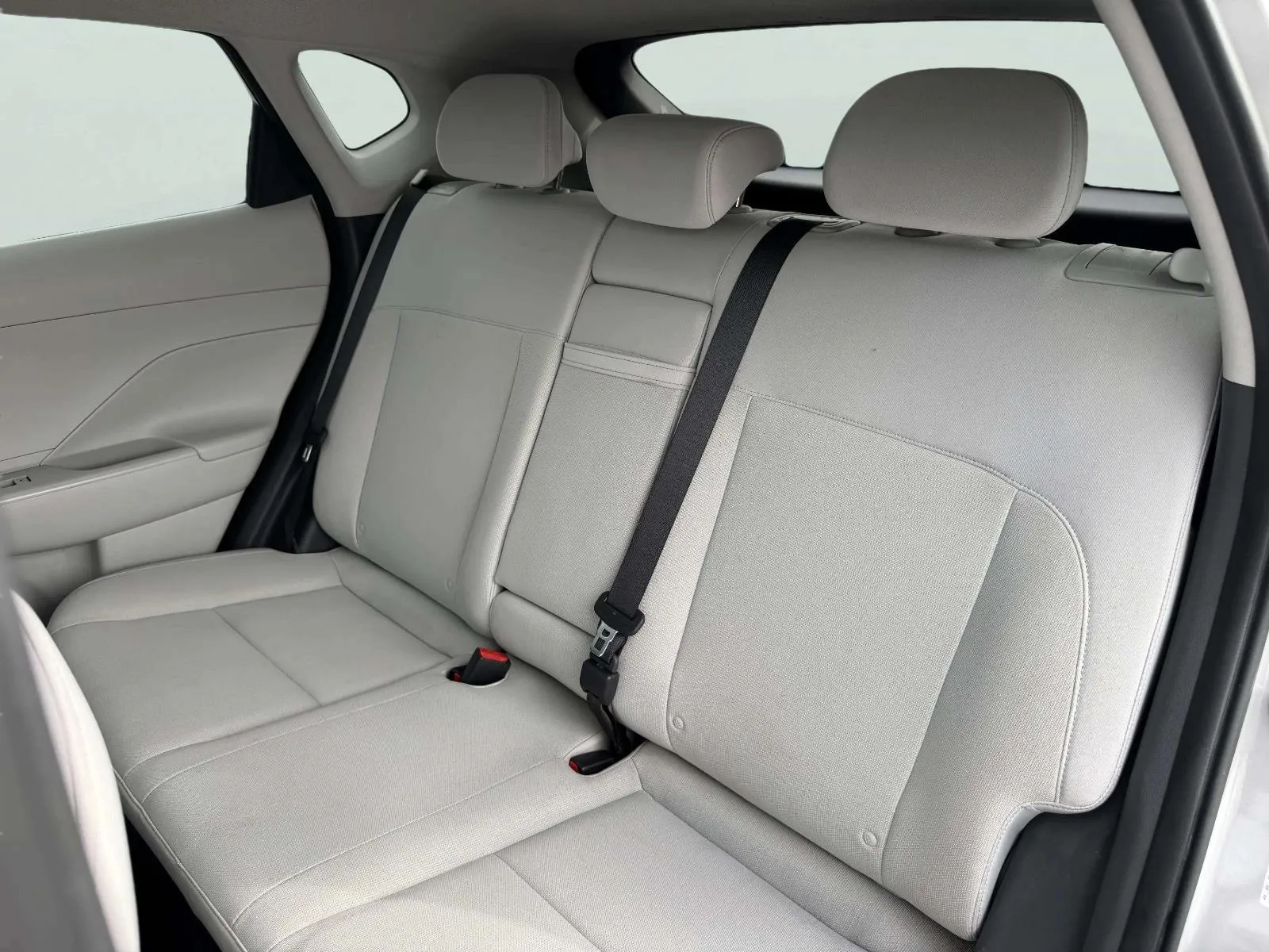 Hyundai Kona photo 48