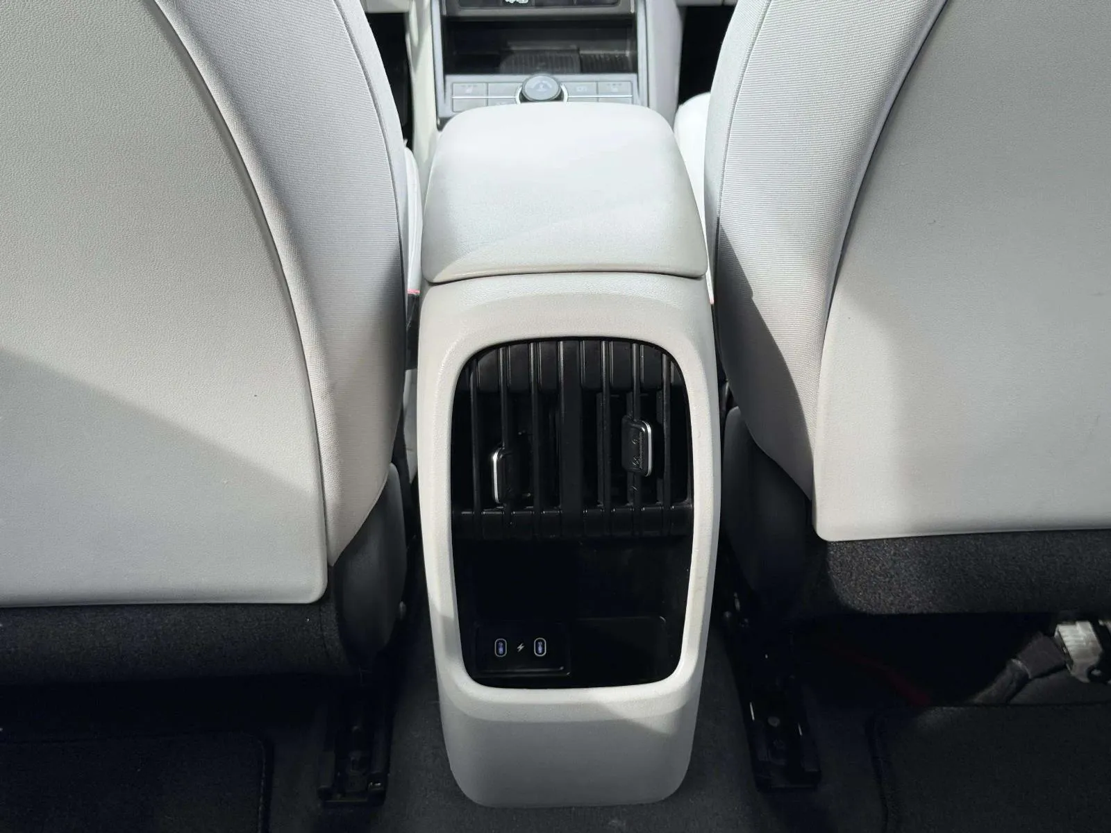 Hyundai Kona photo 51