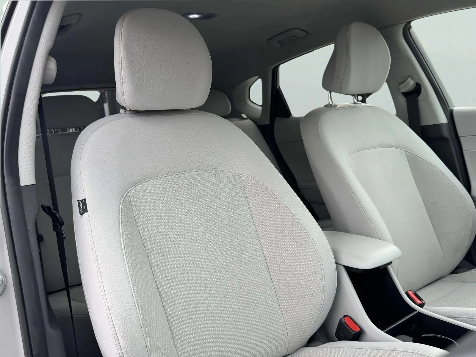 Hyundai Kona photo 69
