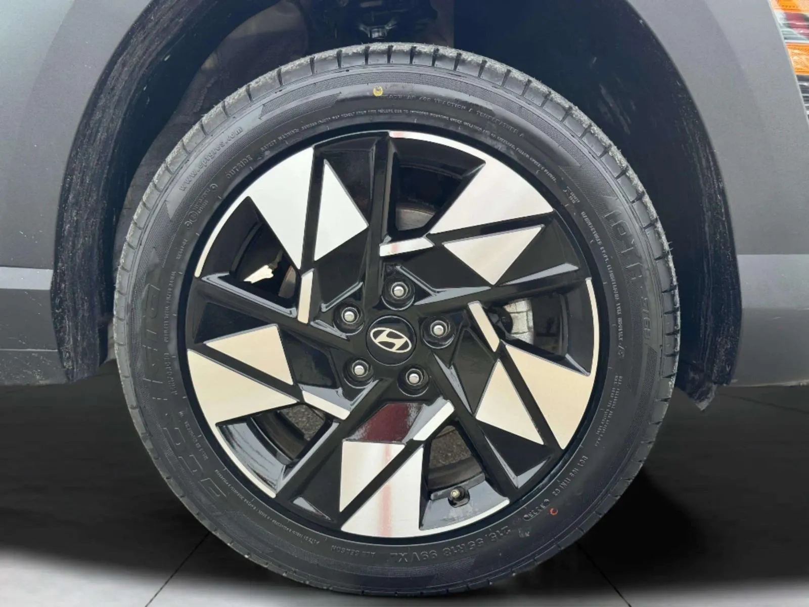 Hyundai Kona photo 78