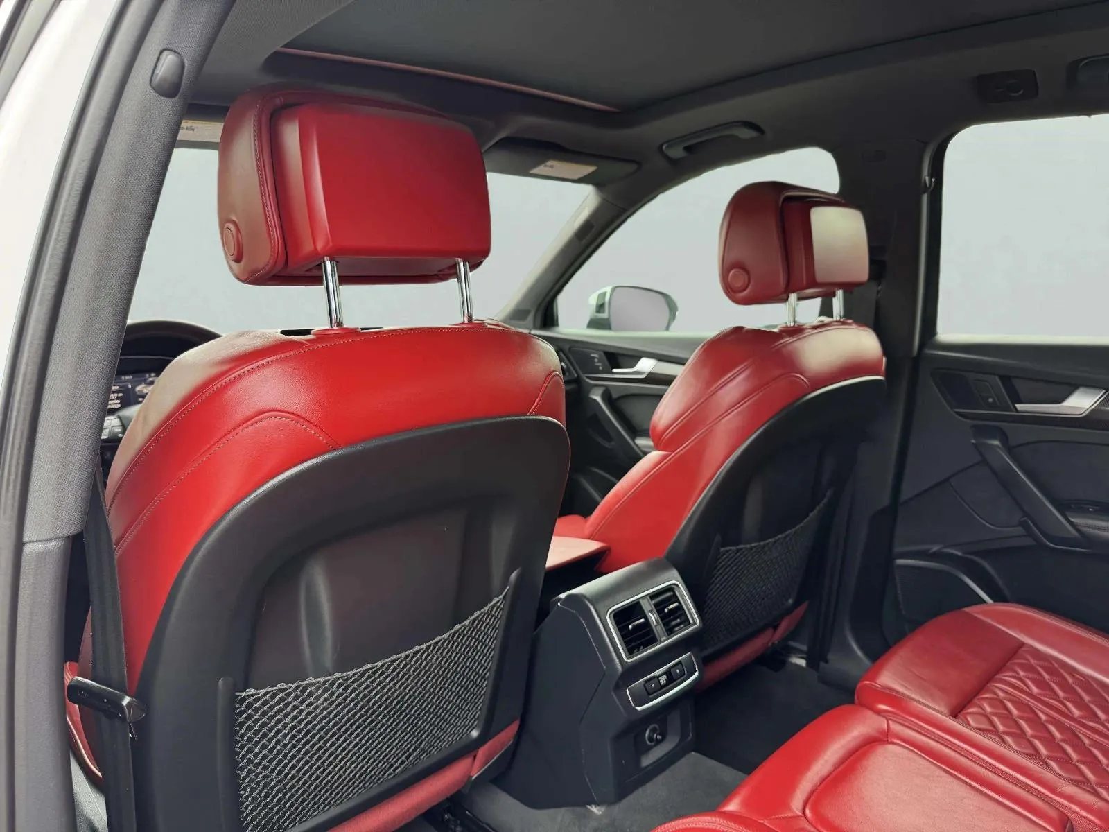 Audi SQ5 photo 39
