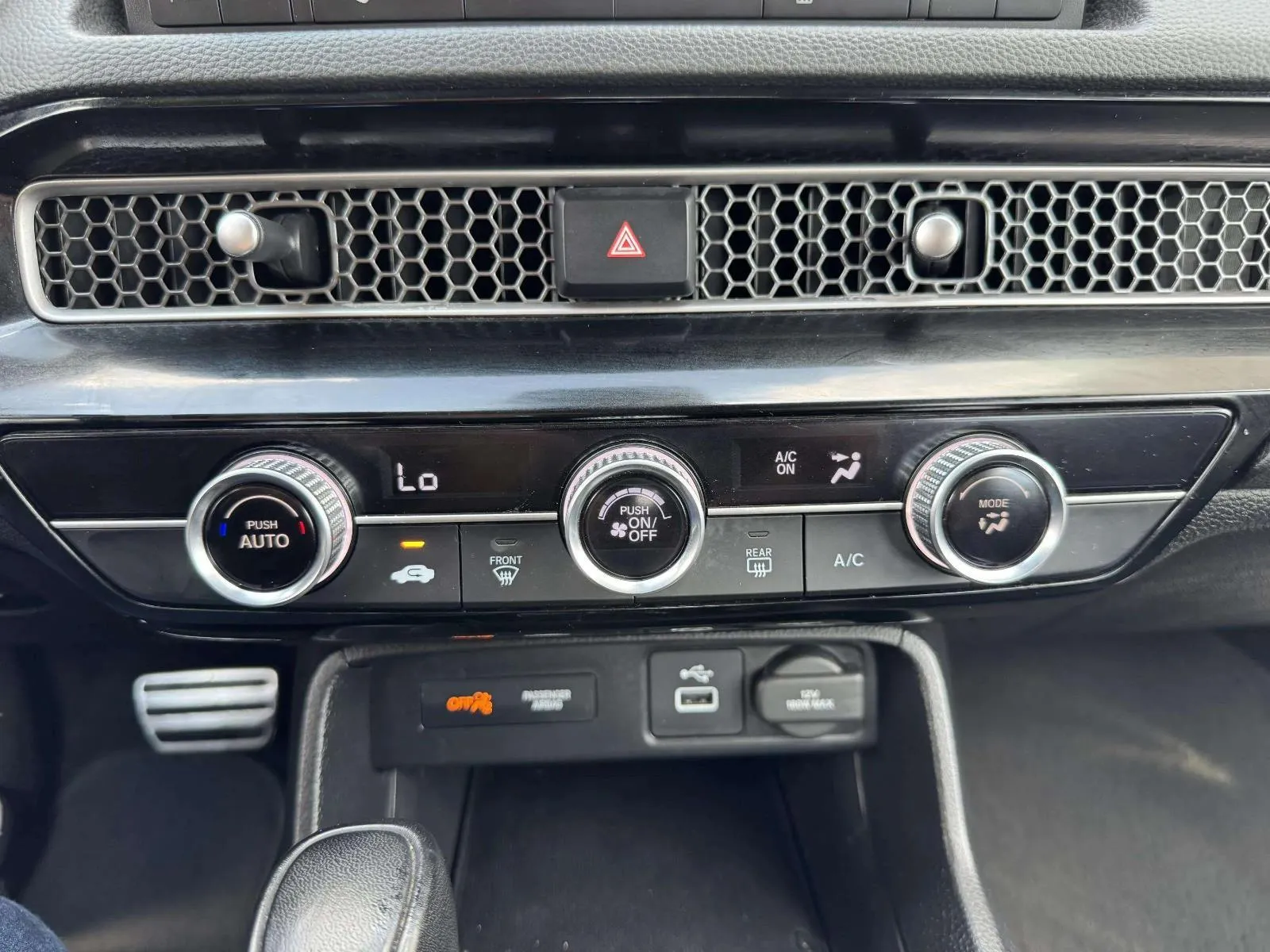 Honda Civic photo 33