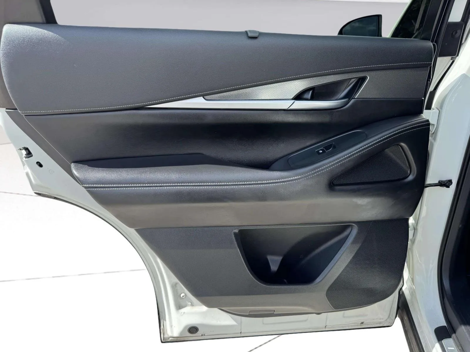 Infiniti QX60 photo 36
