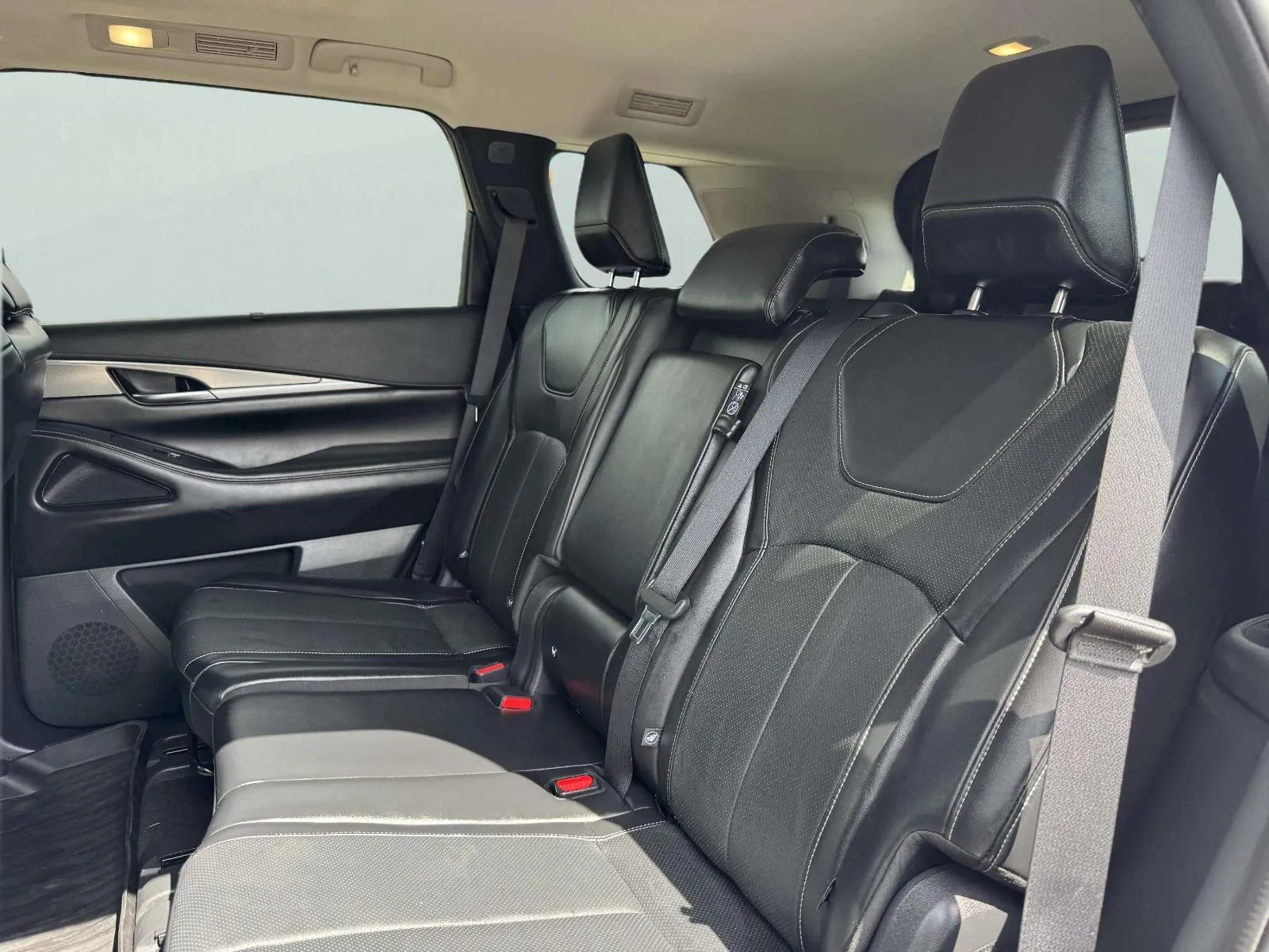 Infiniti QX60 photo 38