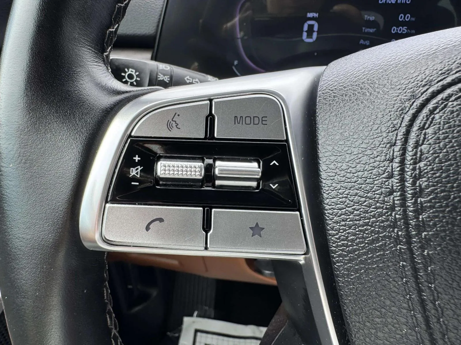 Kia Telluride photo 25