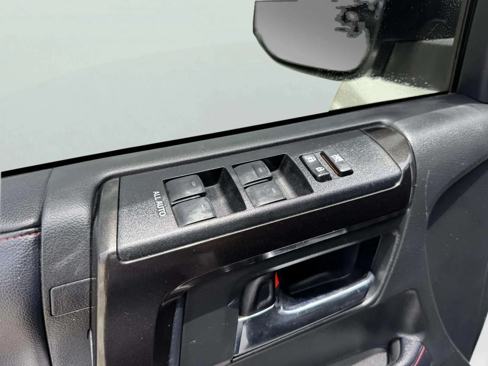 Toyota 4Runner photo 20