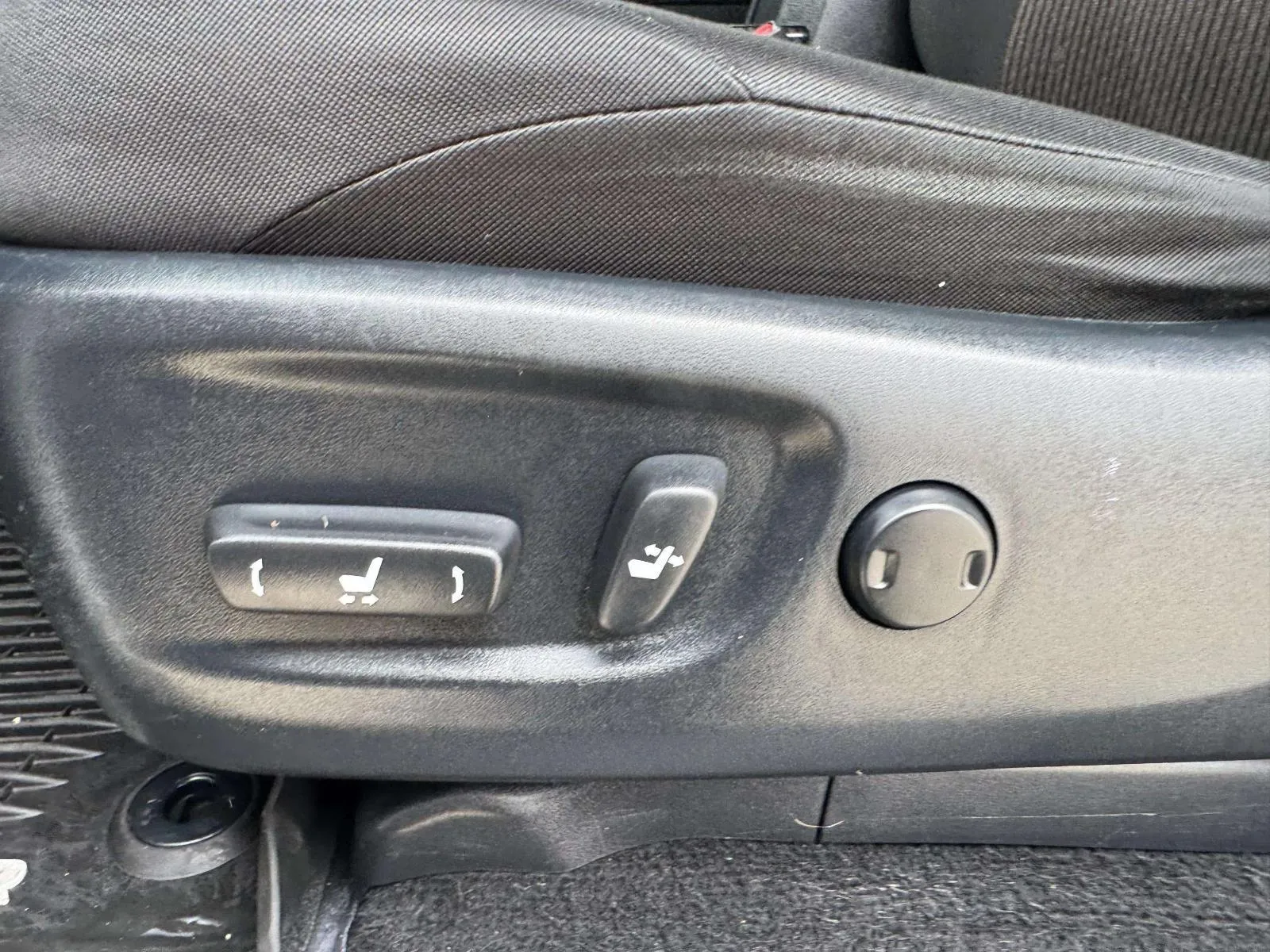 Toyota 4Runner photo 21