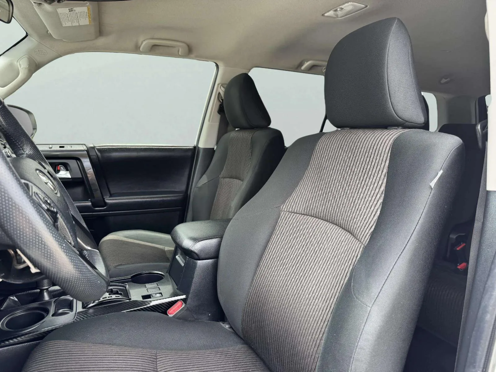 Toyota 4Runner photo 22
