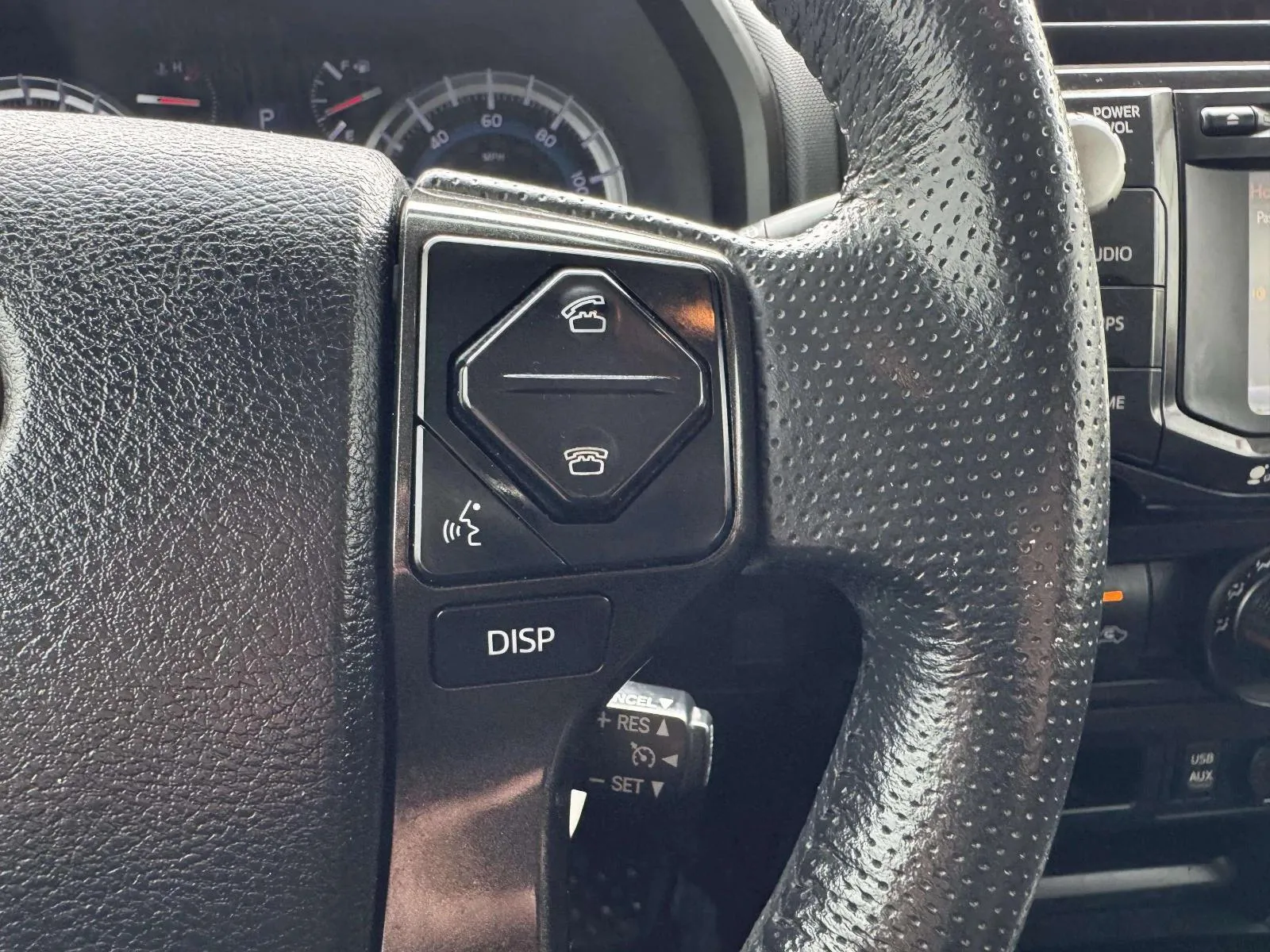 Toyota 4Runner photo 30