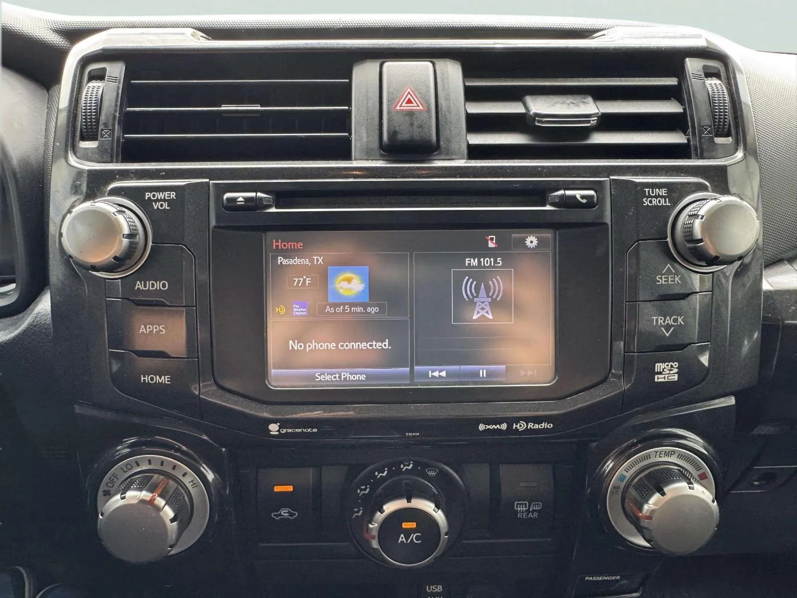 Toyota 4Runner photo 32