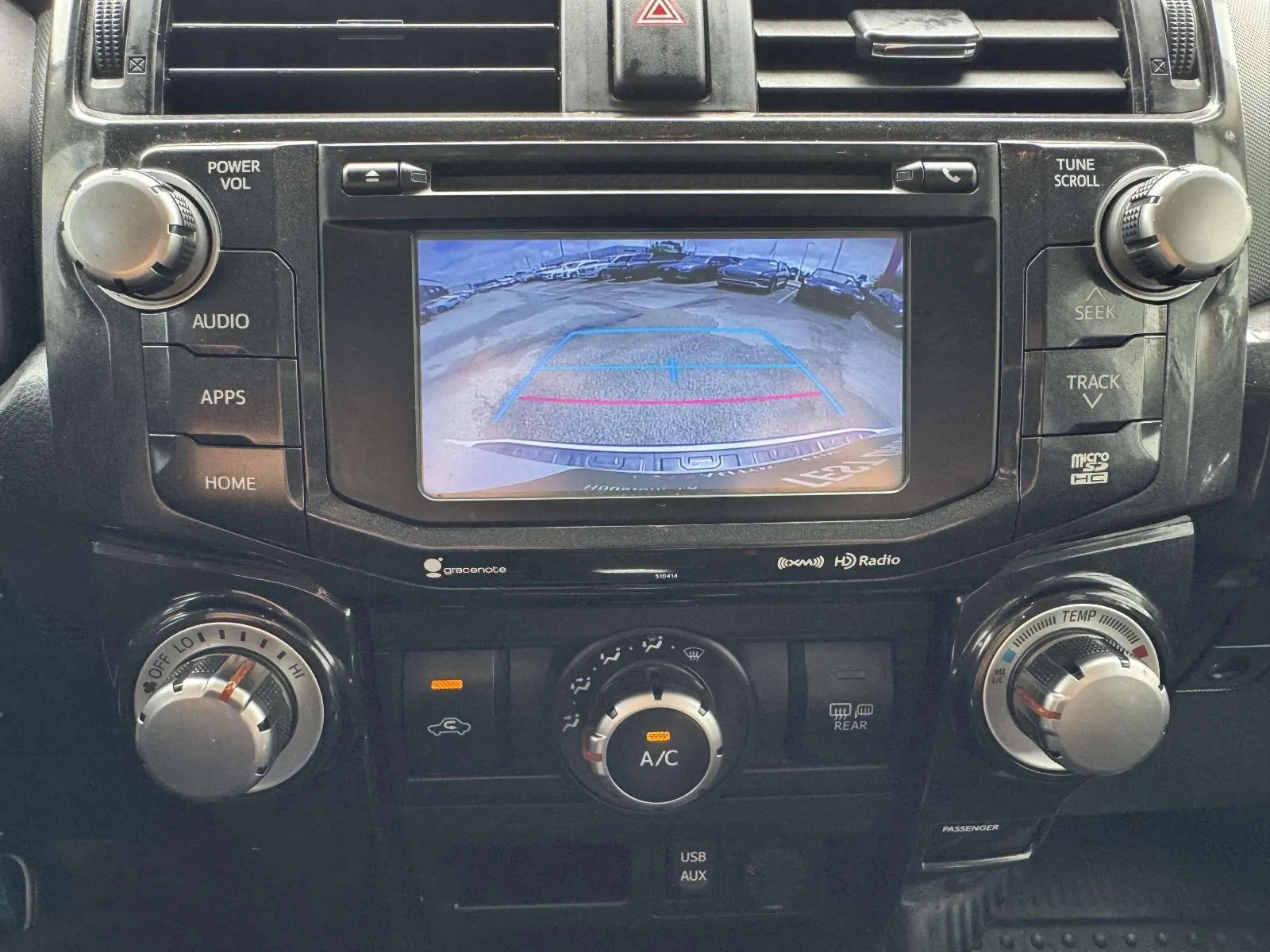 Toyota 4Runner photo 33