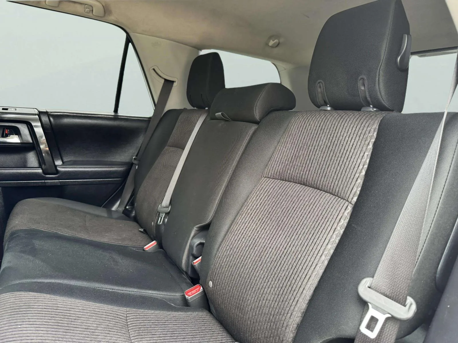 Toyota 4Runner photo 40