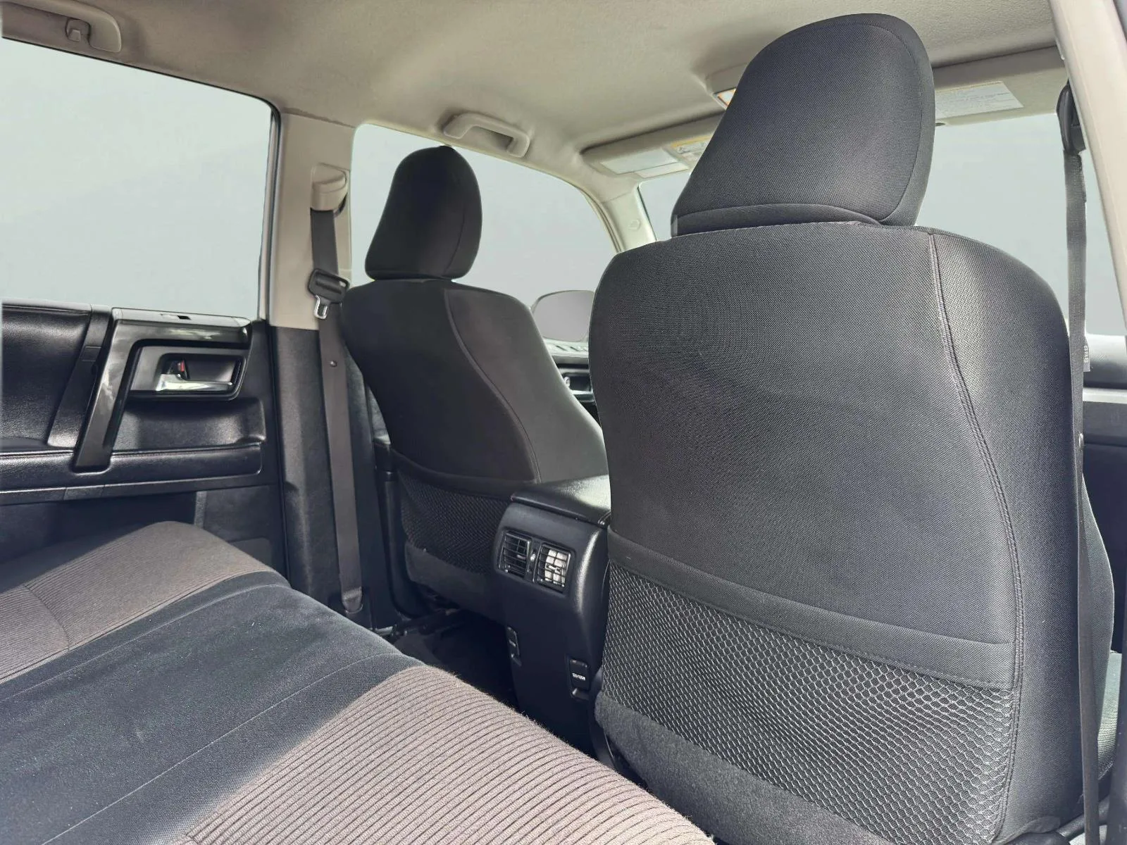 Toyota 4Runner photo 50