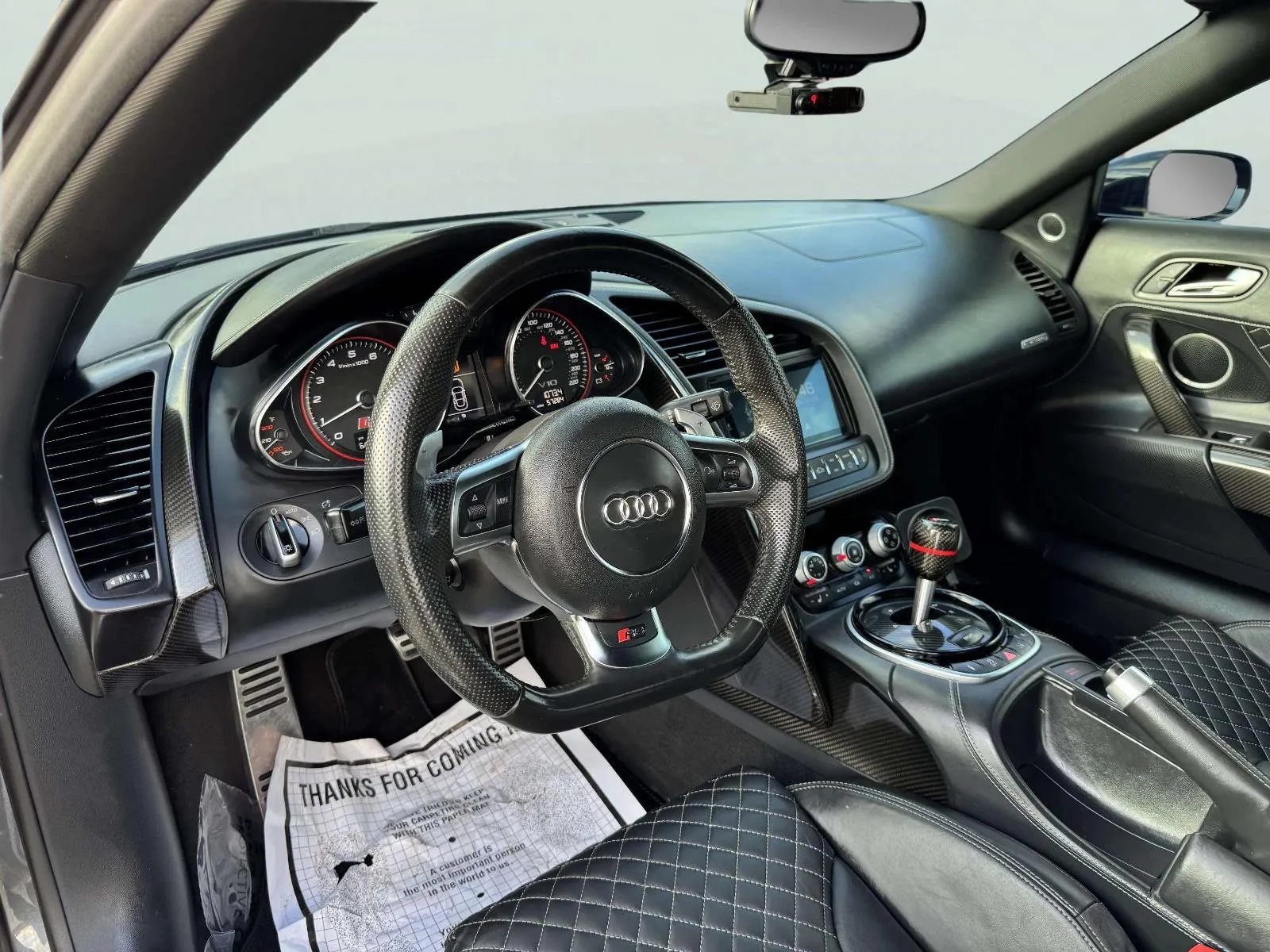 Audi R8 photo 23