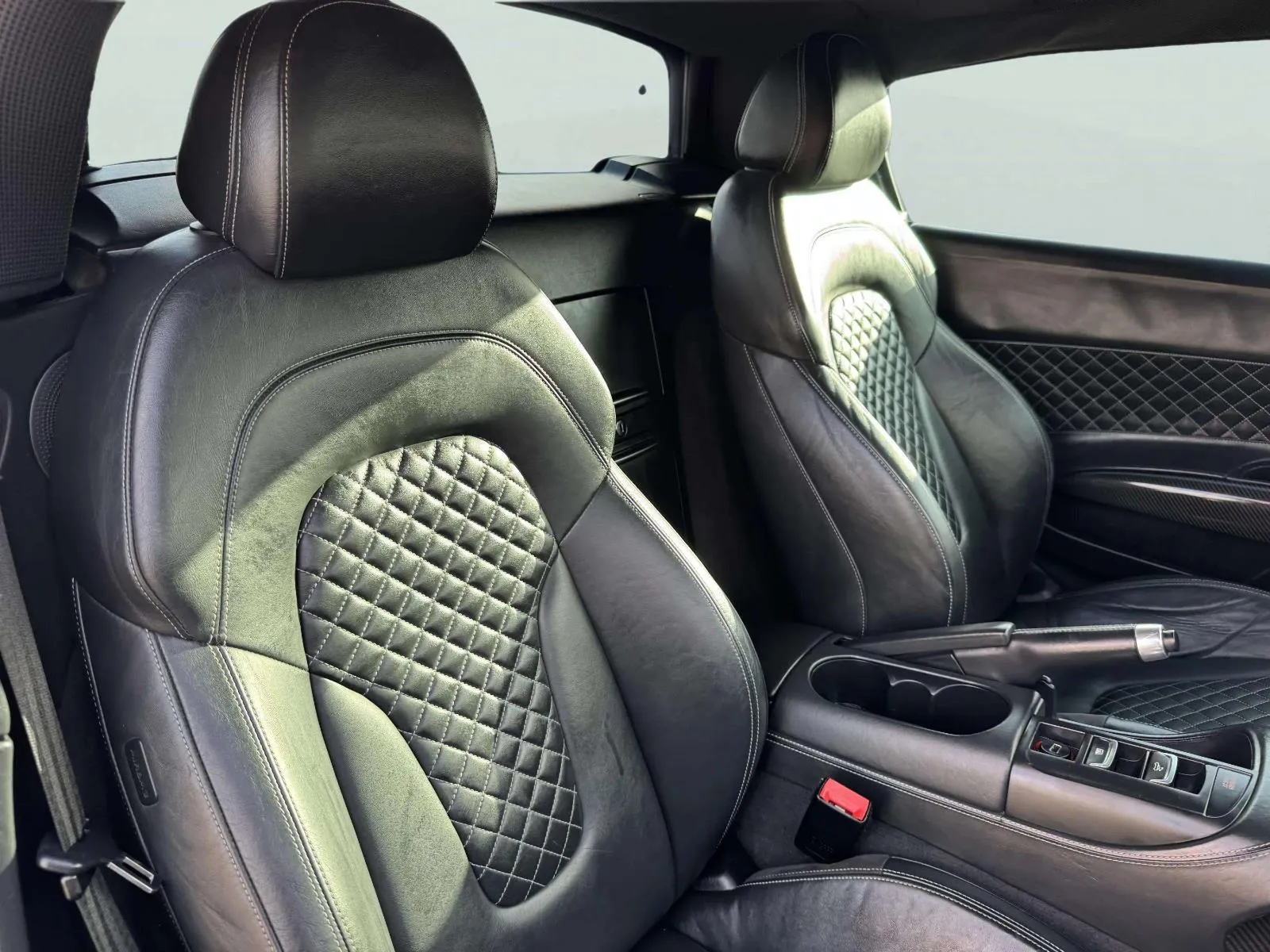 Audi R8 photo 41