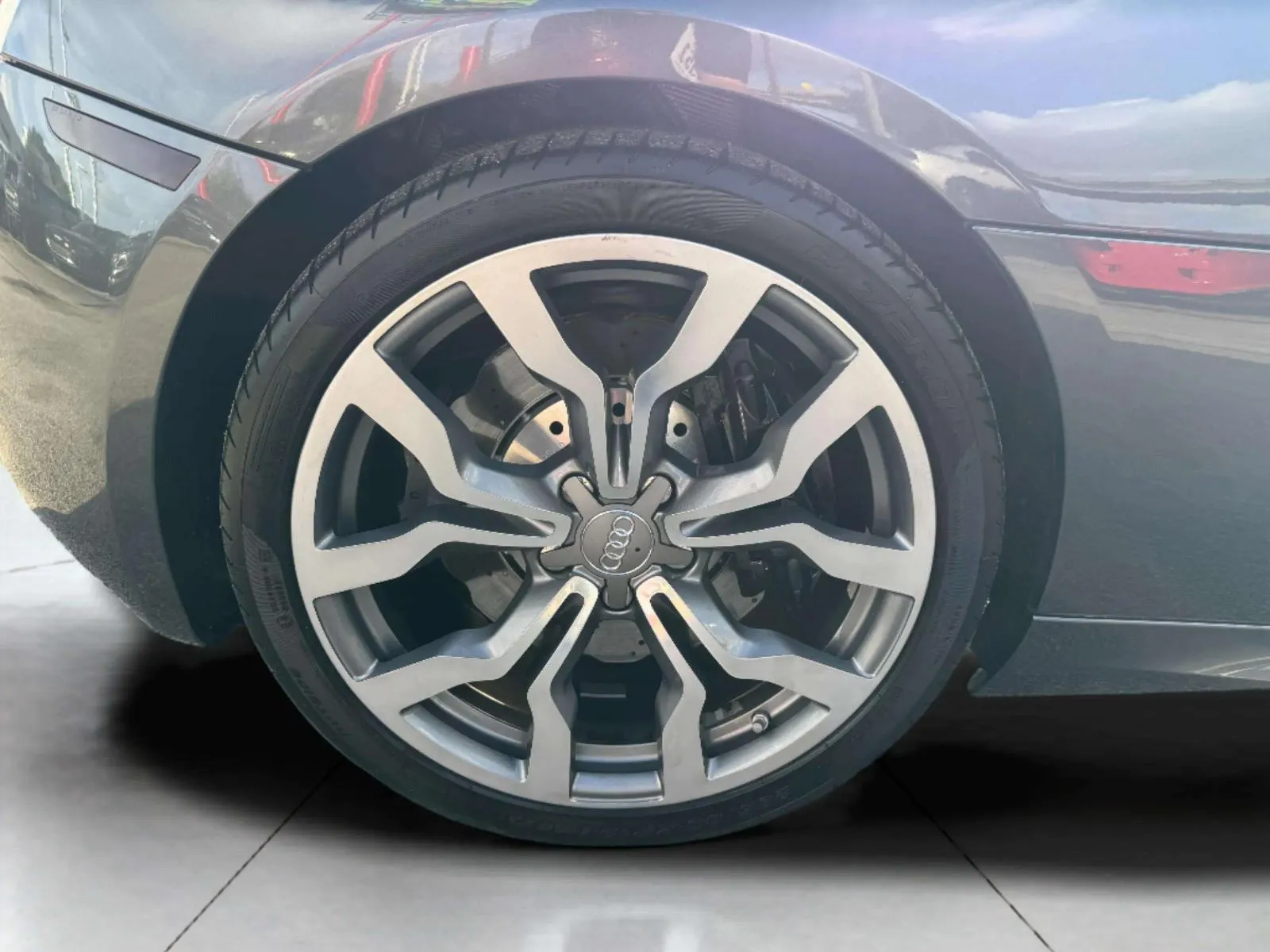 Audi R8 photo 48