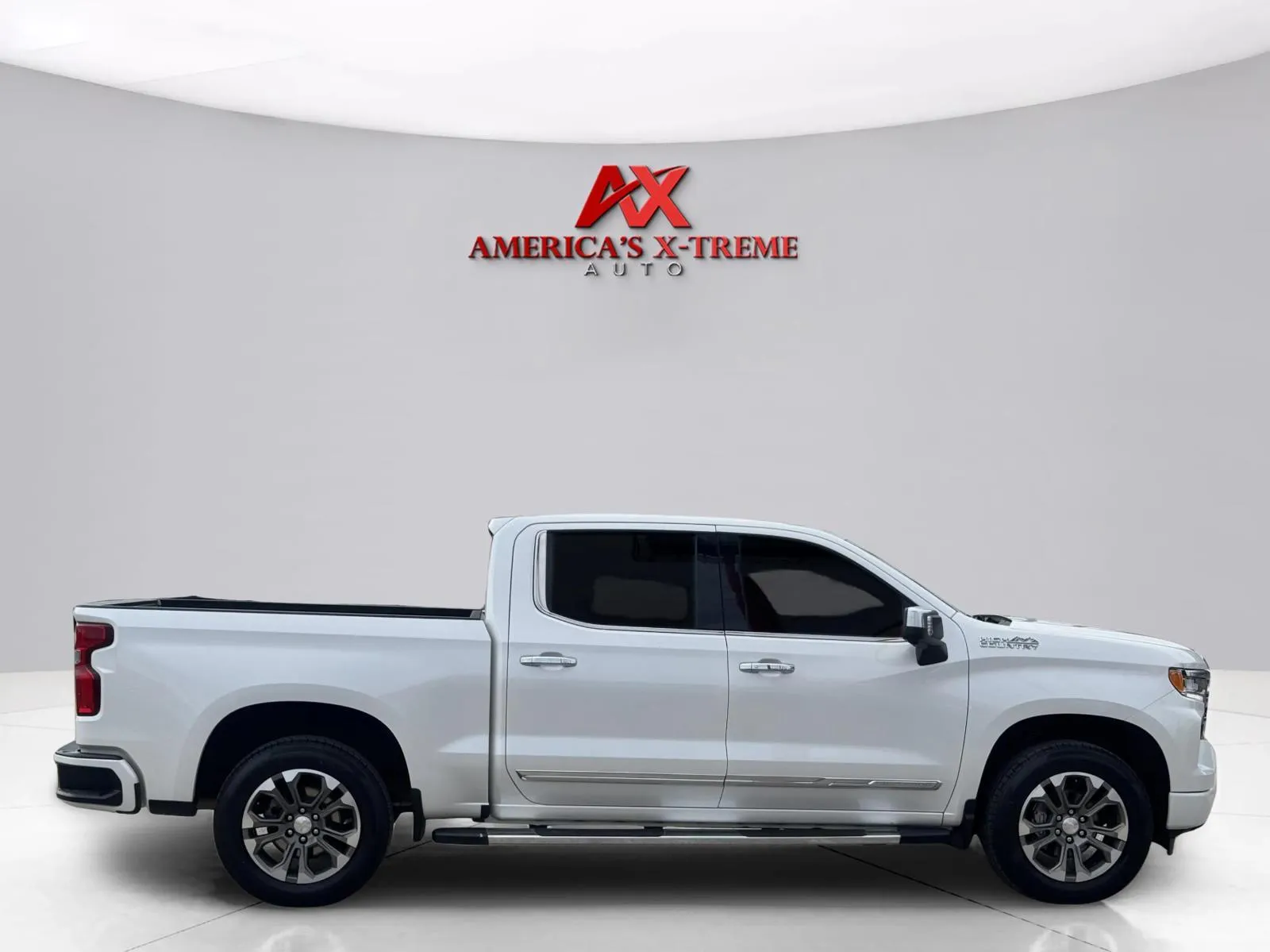 Chevrolet Silverado photo 7